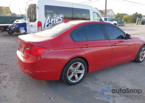 2015 BMW 328 Xi Sulev z USA, uszkodzony, nr VIN WBA3B5G53FNS18688